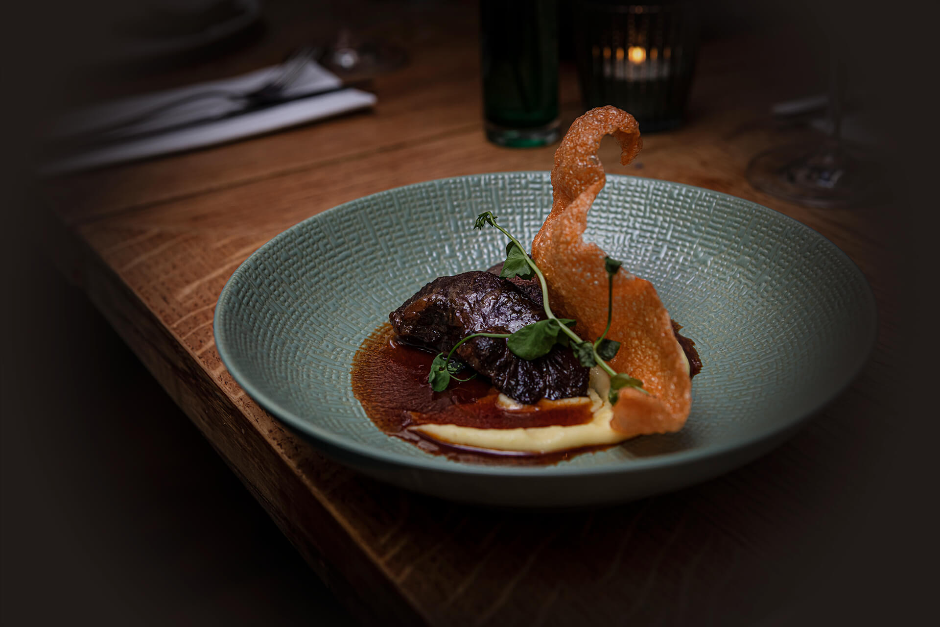 Gerecht intro brown